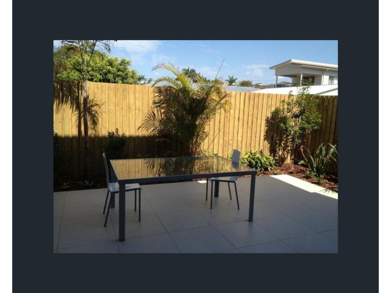 1/15 Fox Street, Wynnum QLD 4178