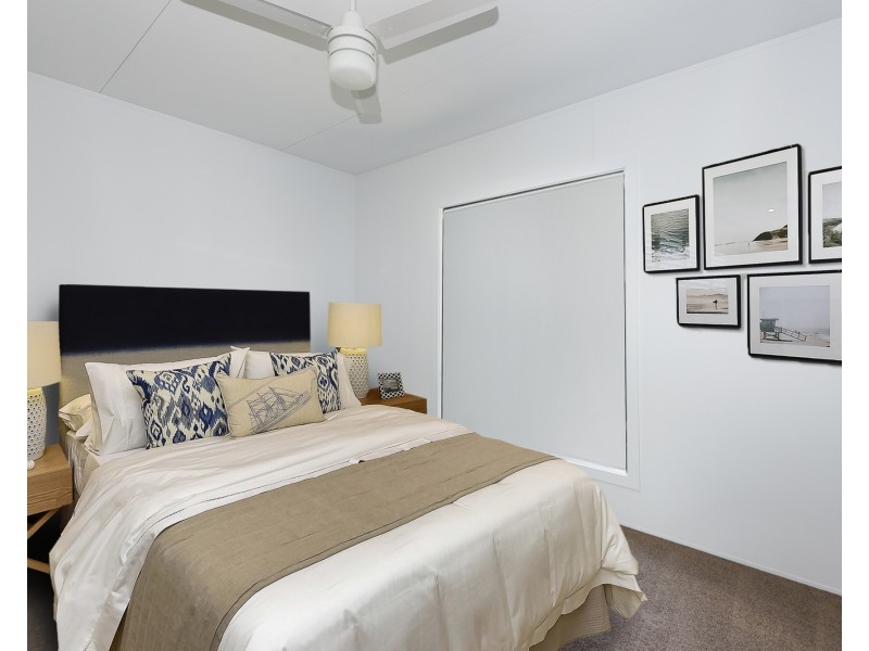 1B Deloraine Drive, Springwood QLD 4127