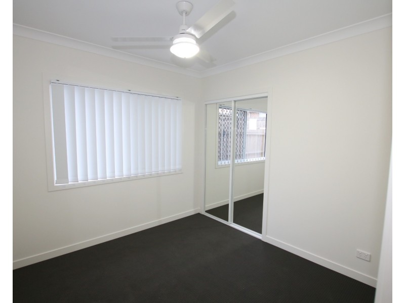 17A Greenpark Drive, Crestmead QLD 4132