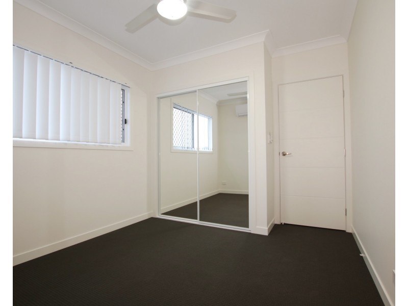 17A Greenpark Drive, Crestmead QLD 4132