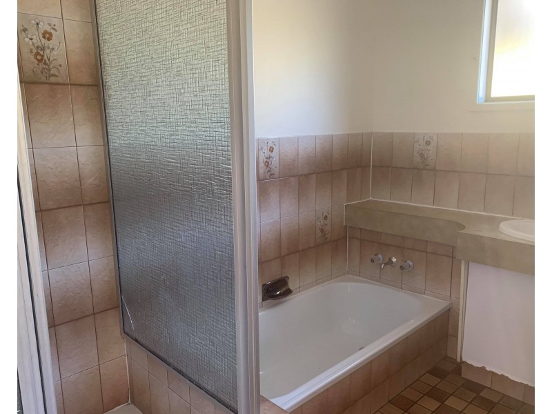 46 Keidges Road, Bellbird Park QLD 4300