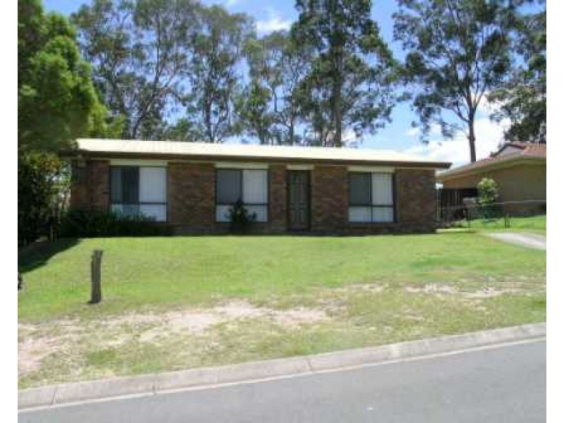 35 Whiteman Street, Crestmead QLD 4132