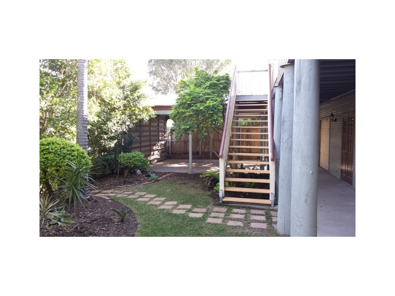 24 Thomas Street, Sherwood QLD 4075