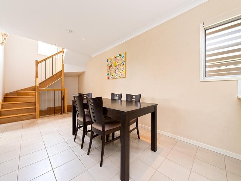 2/22 Probyn Street, Corinda QLD 4075