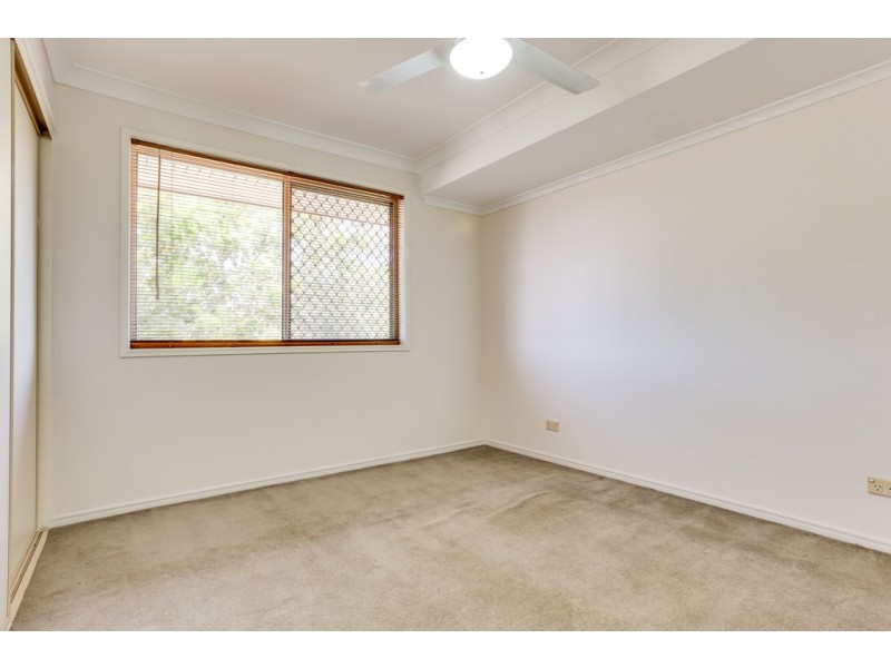 2 Gregwal Court, Oxley QLD 4075