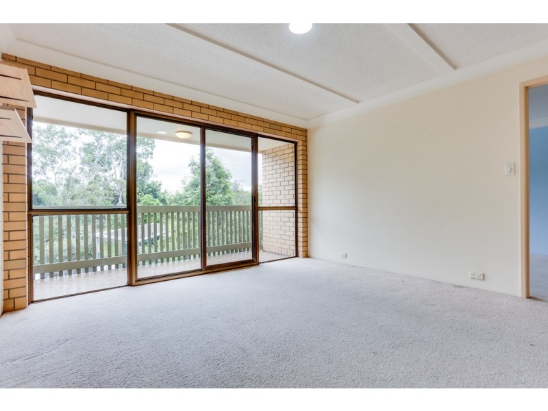 10/16 McCulla Street, Sherwood QLD 4075 Floorplan