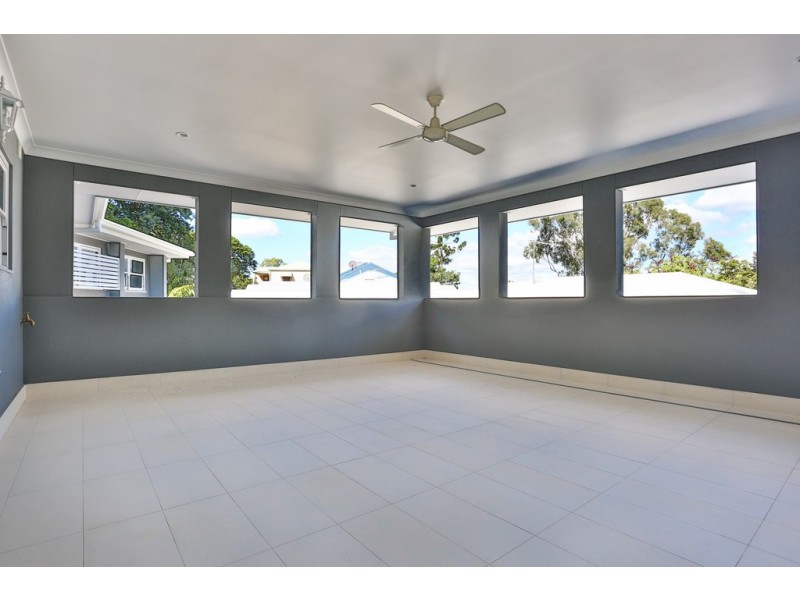 8/21 Forrester Terrace, Bardon QLD 4065