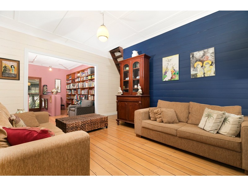 42 Queenscroft Street, Chelmer QLD 4068