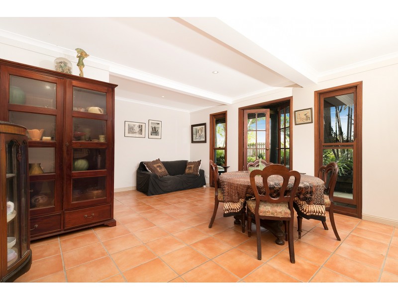 42 Queenscroft Street, Chelmer QLD 4068