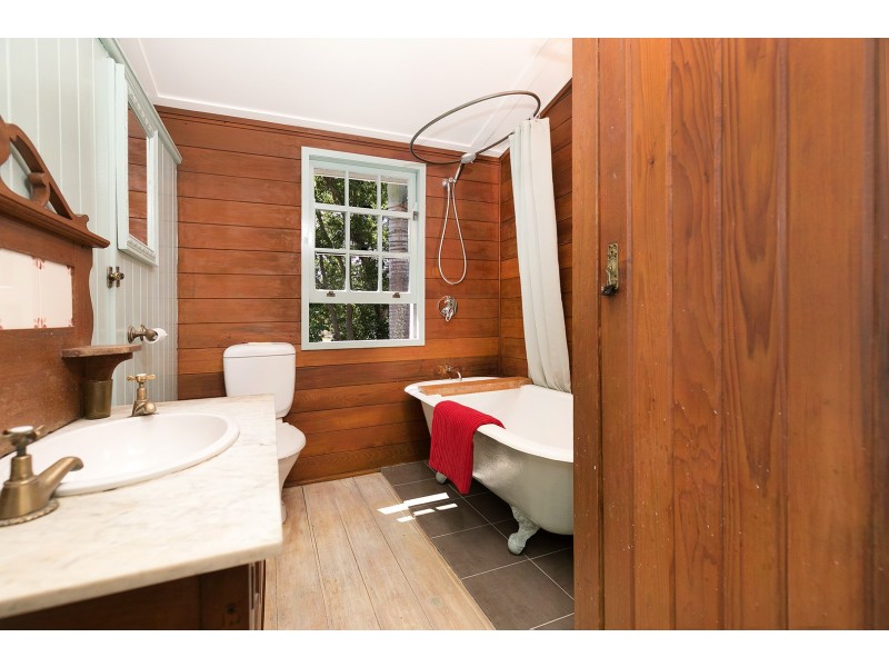 42 Queenscroft Street, Chelmer QLD 4068