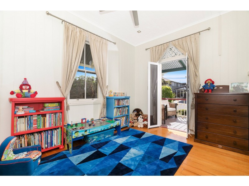 6 Lockwood Street, Sherwood QLD 4075