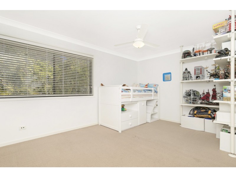 39 Pender Street, The Gap QLD 4061