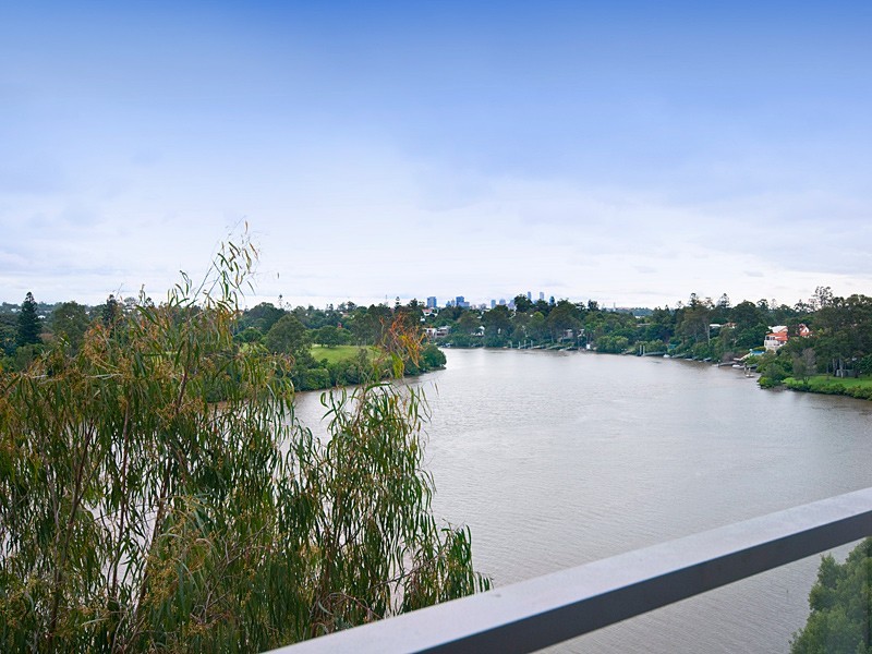 4114/205 King Arthur Terrace, Tennyson QLD 4105