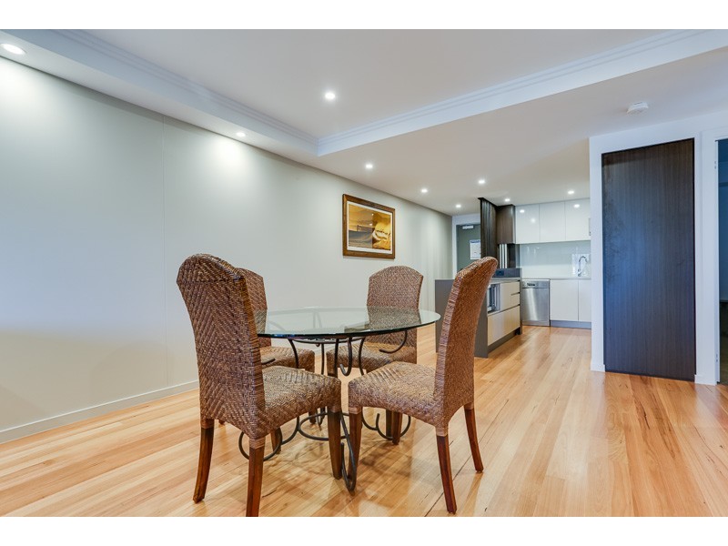 7/25 Vincent Street, Indooroopilly QLD 4068