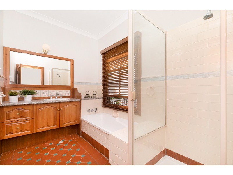 36 Chelmer Street East, Chelmer QLD 4068