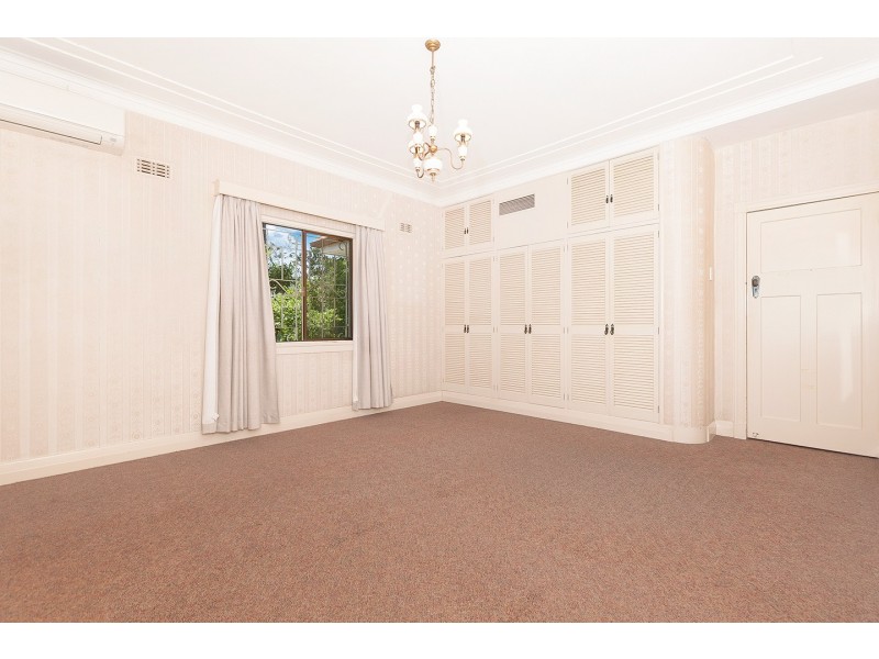 266 Oxley Road, Graceville QLD 4075