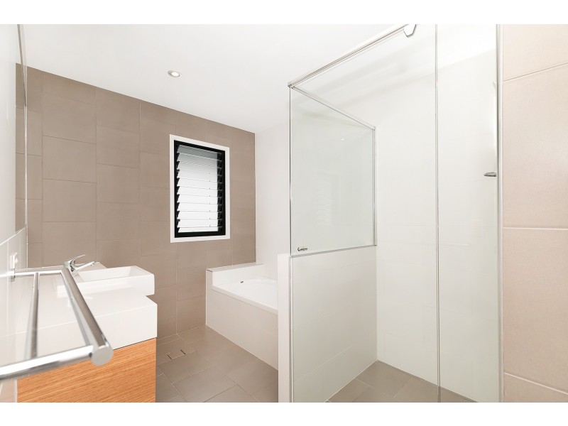 13 Plumridge Street, Chelmer QLD 4068