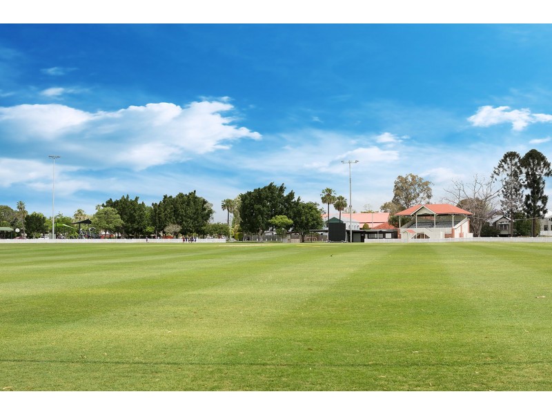 13 Plumridge Street, Chelmer QLD 4068