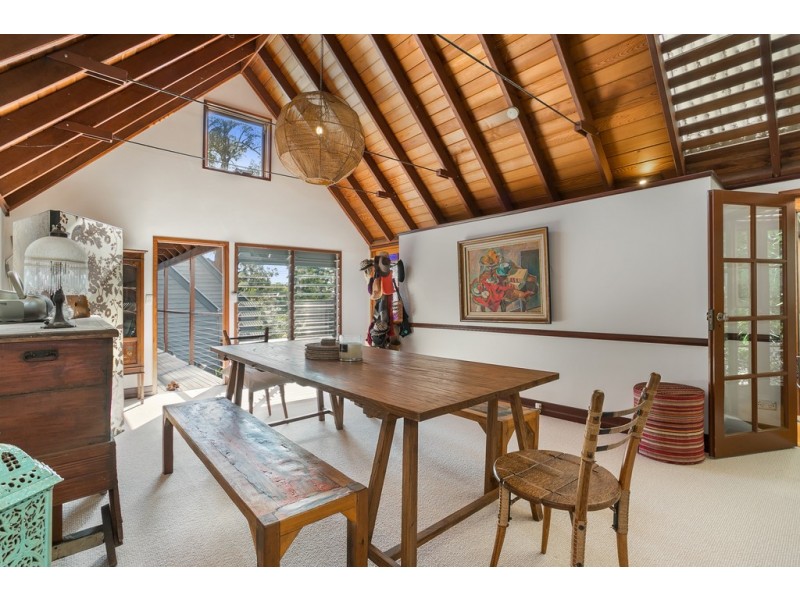 62 Orchard Terrace, St Lucia QLD 4067