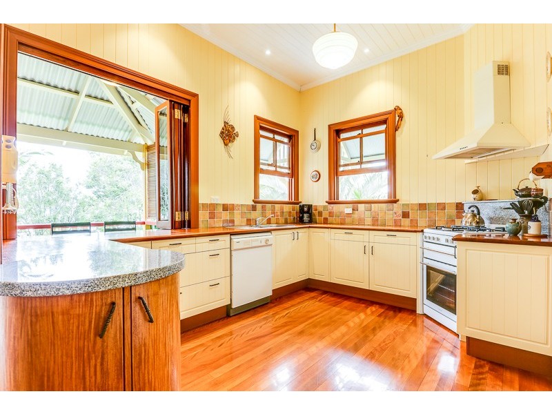 29 Evadne Street, Graceville QLD 4075