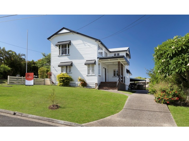 17 Hoskins Street, Sandgate QLD 4017