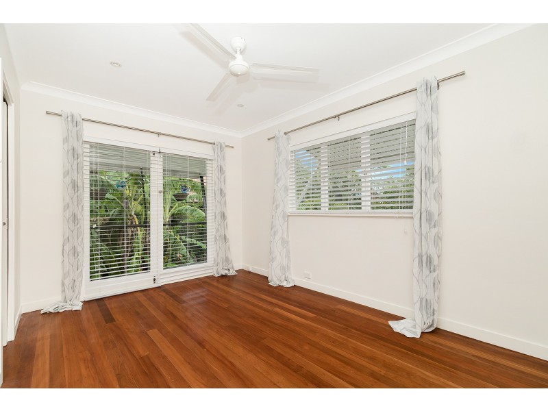 308 Long Street East, Graceville QLD 4075