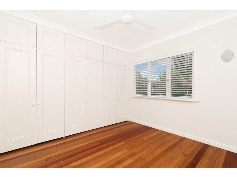 308 Long Street East, Graceville QLD 4075