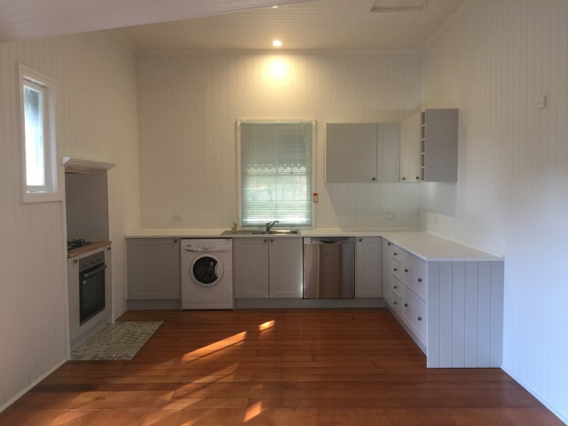 27 Ferrett Street, Sadliers Crossing QLD 4305