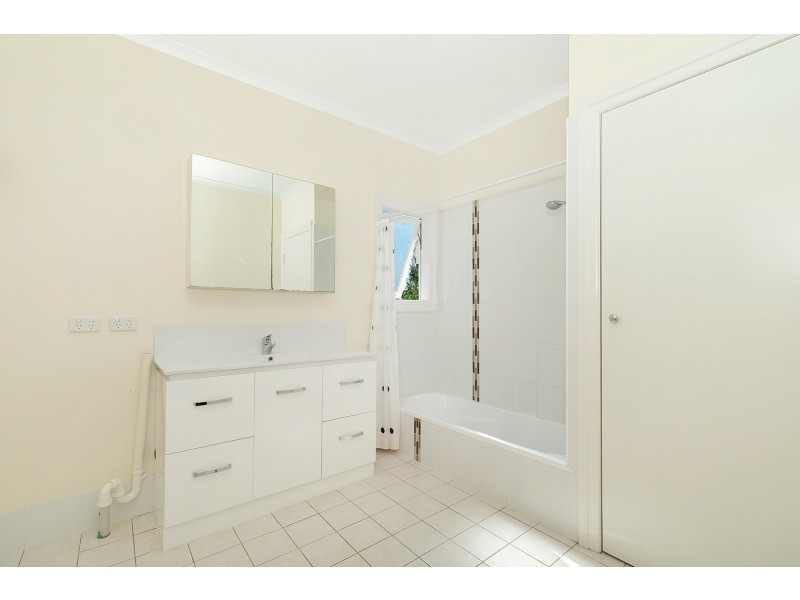 39 Addison Road, Graceville QLD 4075