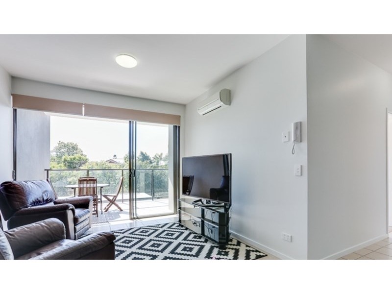 202/9 Allardyce Street, Graceville QLD 4075