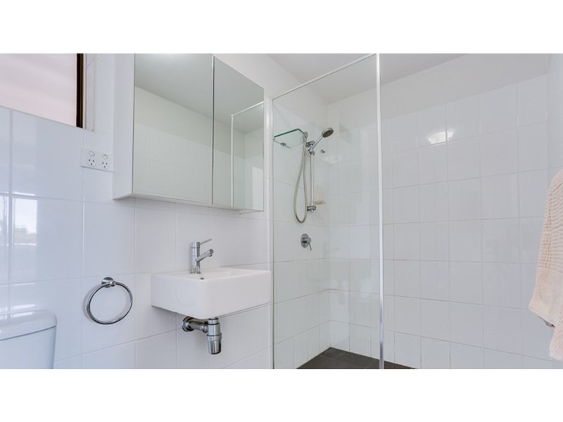 202/9 Allardyce Street, Graceville QLD 4075