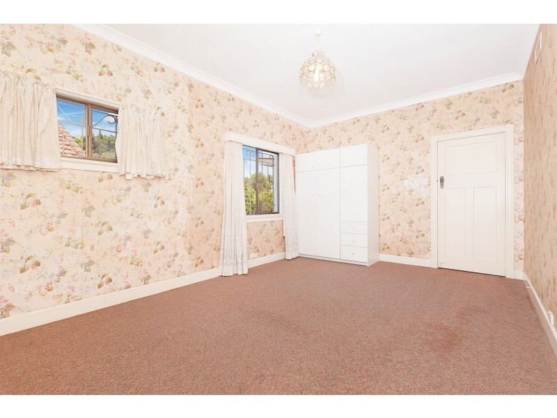 266 Oxley Road, Graceville QLD 4075