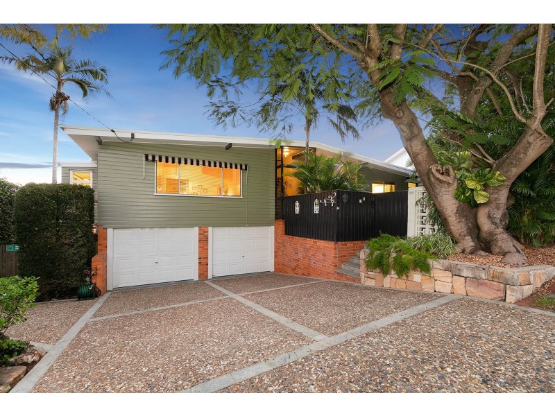 34 Blackstone Street, Indooroopilly QLD 4068