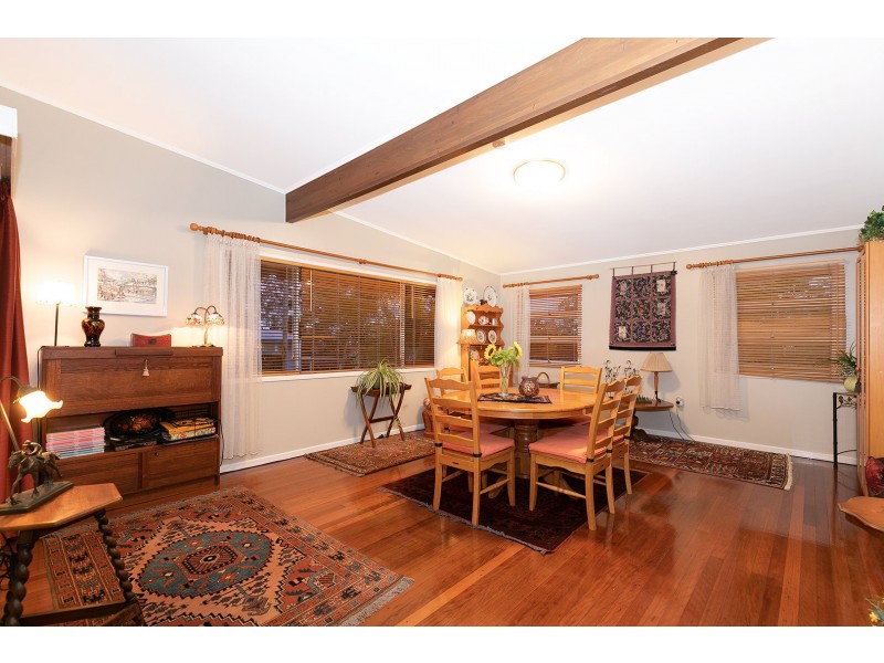 34 Blackstone Street, Indooroopilly QLD 4068