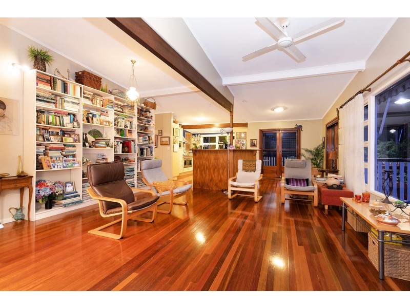 34 Blackstone Street, Indooroopilly QLD 4068