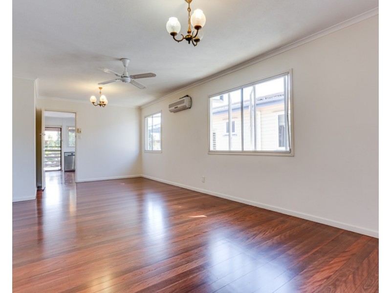 118 Chaucer Street, Moorooka QLD 4105