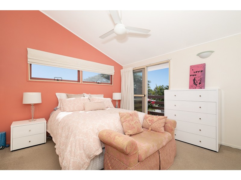 5 Oakington Street, Fig Tree Pocket QLD 4069