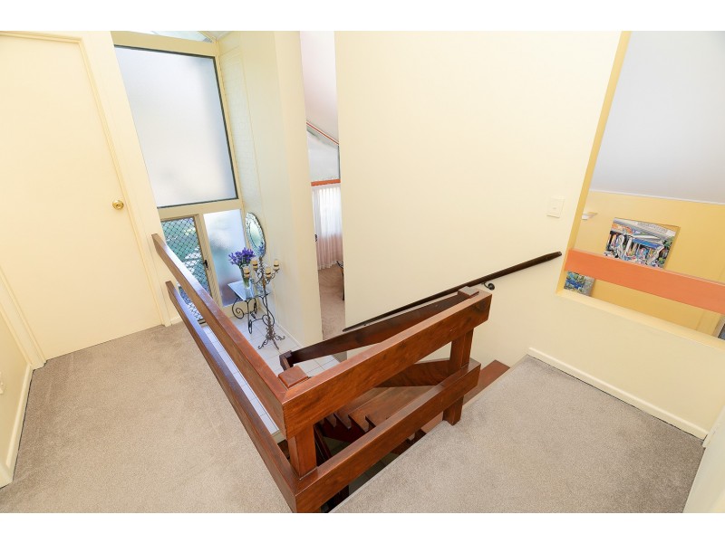 5 Oakington Street, Fig Tree Pocket QLD 4069