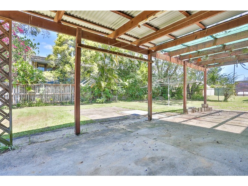 43 Deniven Street, Corinda QLD 4075