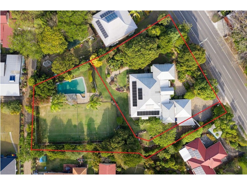 79 Jerrang Street, Indooroopilly QLD 4068