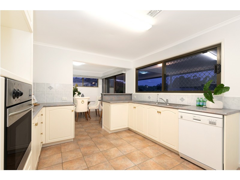 136 Westlake Drive, Westlake QLD 4074