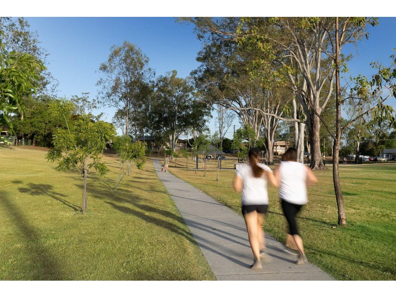 52 William Terrace, Oxley QLD 4075