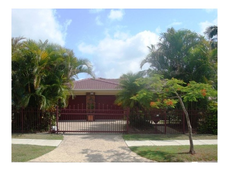 6 Prestwick Street, Oxley QLD 4075