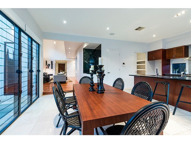 81 Rosebery Terrace, Chelmer QLD 4068