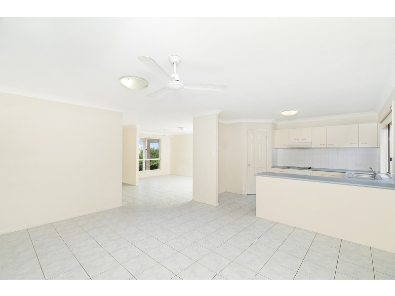 16 Chapman Place, Oxley QLD 4075