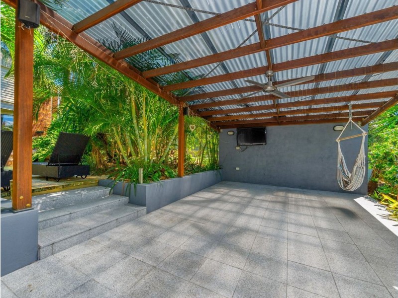 18 Thalia Court, Corinda QLD 4075