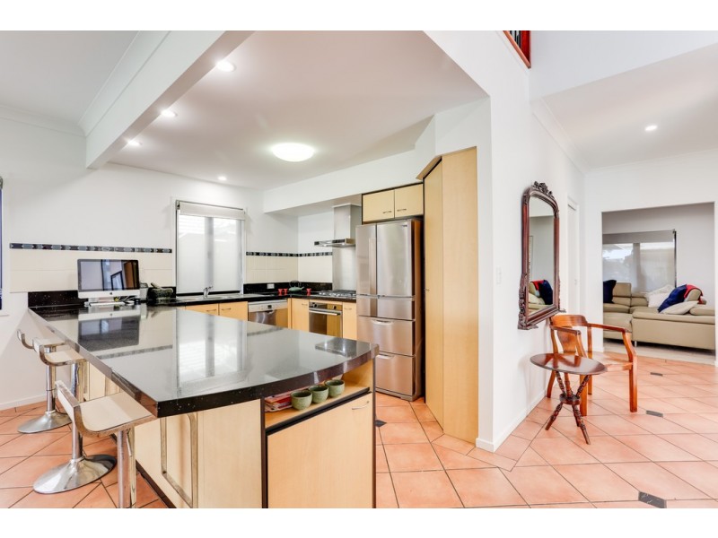 119 Central Avenue, Sherwood QLD 4075