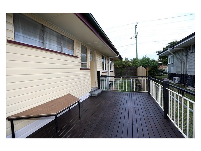 325 Newnham Road, Upper Mount Gravatt QLD 4122