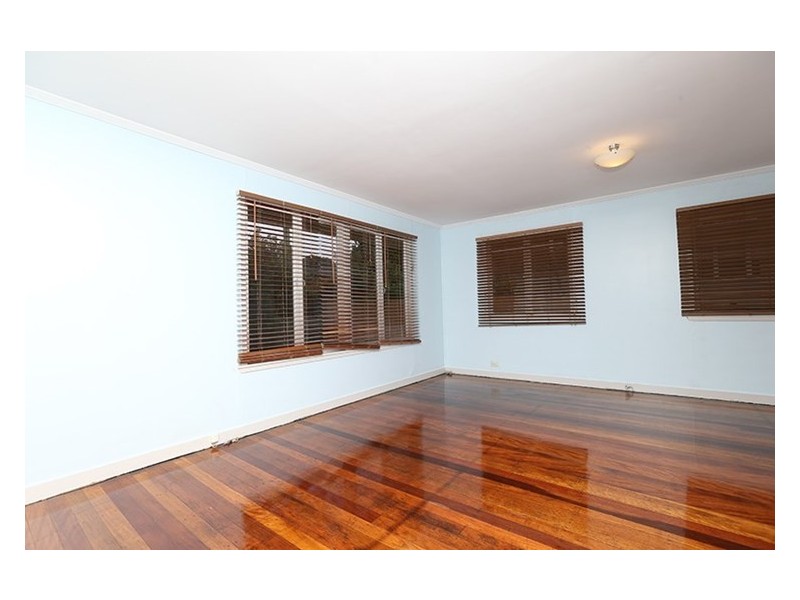 325 Newnham Road, Upper Mount Gravatt QLD 4122