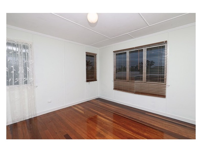 325 Newnham Road, Upper Mount Gravatt QLD 4122